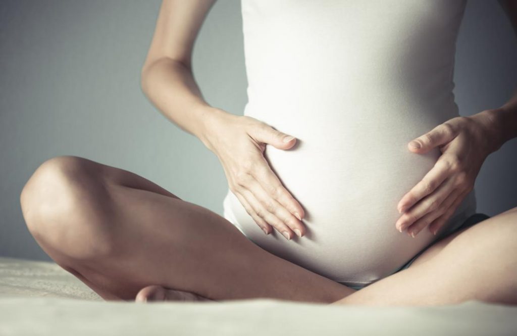 سوزش ادرار در بارداری درمان خانگی